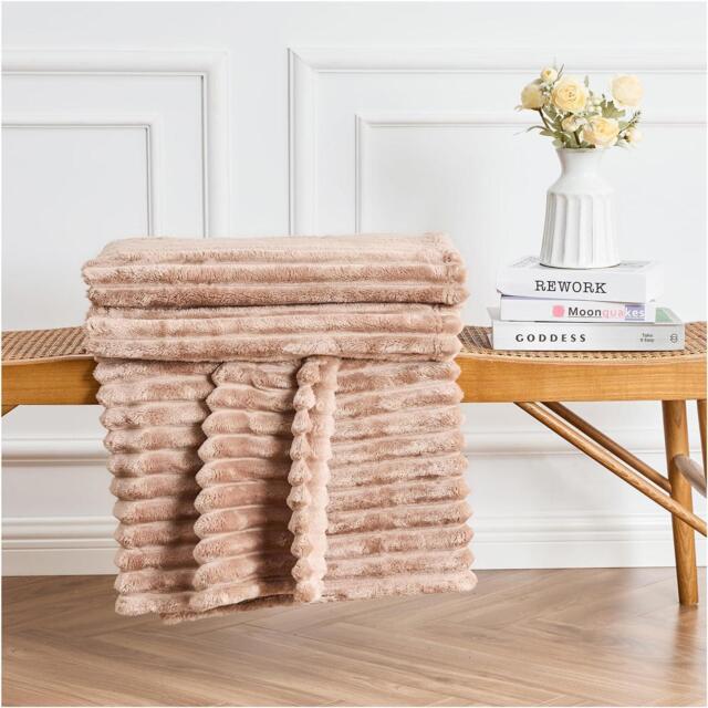 Ribbed Jacquard Fleece Blanket Throw 200x240cm - Soft & Cosy Bed Throw