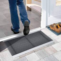 Nicoman Aluminium Door Mat with Slats & Grey Brushes