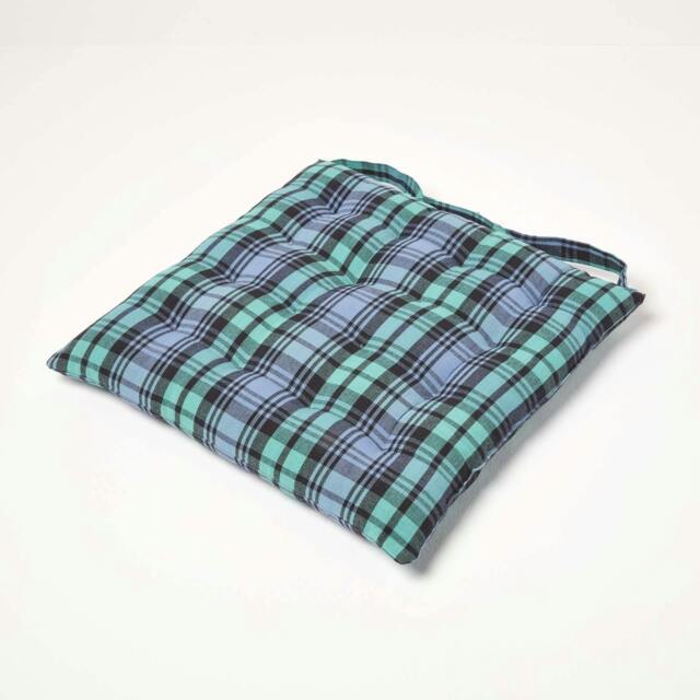 Homescapes Seat Pad Luxury Cotton Tartan Indoor Outdoor Garden Dining Cushion Green 40 x 40 cm 1