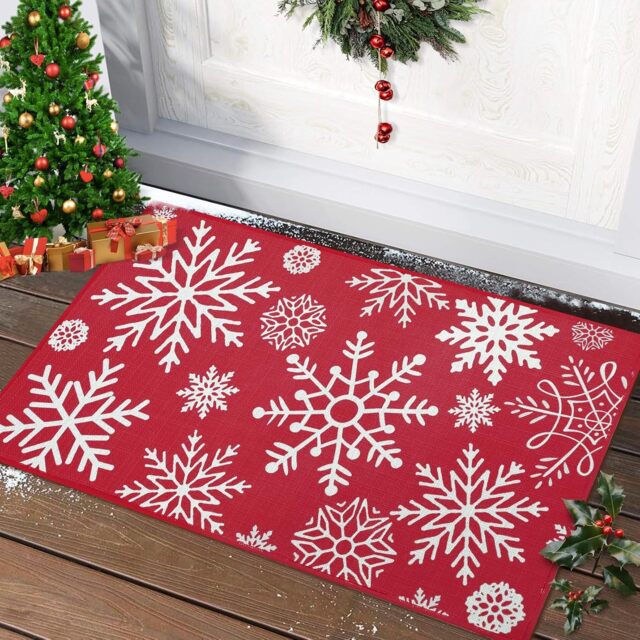 London Boutique Christmas Doormat with Snowflake Design, Non-Slip Washable Entrance Mat, Red, 40 x 60 cm