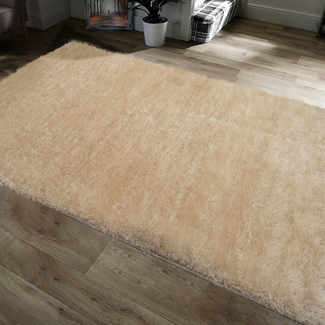 Home Republic Majestic Shaggy Rug - 120 x 170 Cream Champagne
