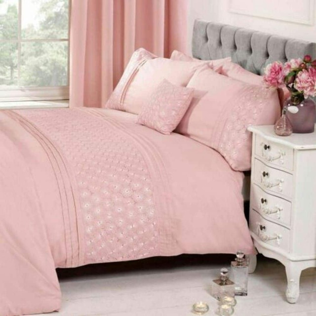Rapport Everdean Embroidered Duvet Cover Set - Pink - King Pink King