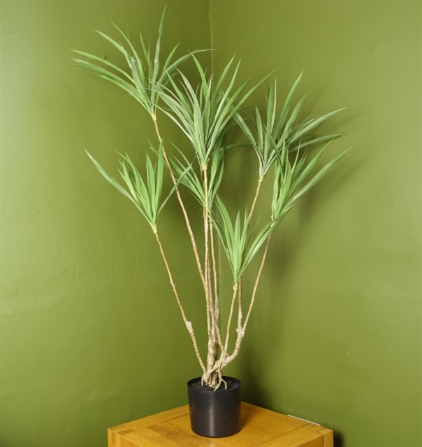 125cm Dragon Plant Dracaena Tree Artificial Natural Look Green 4ft