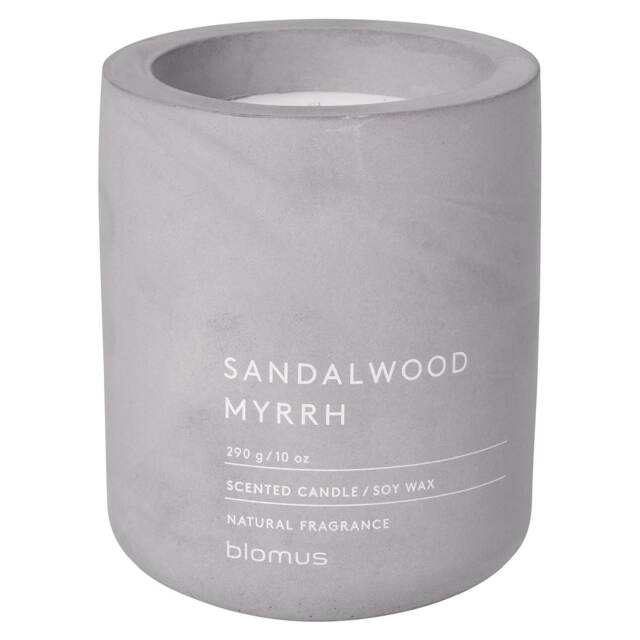 Blomus Fraga Sandalwood Myrrh Scented Candle M - Micro Chip