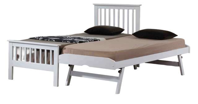 White wood finish guest bed,underbed,trundle,overnighter wooden bed frame 3ft single