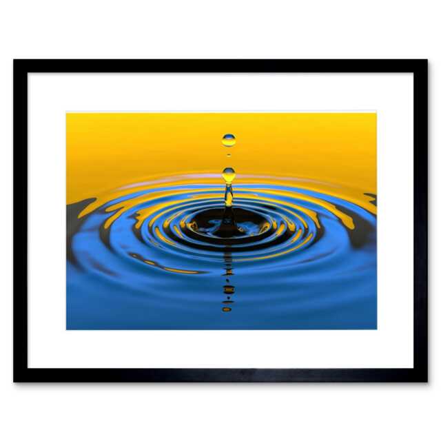 "Water Drop Splash Ripple Pond Lake Circles 9x7"" Black Framed Wall Art Print"