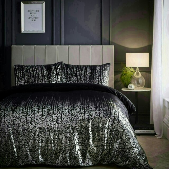 Portfolio Home Marseilles Printed Velvet Metallic Duvet Cover Set With Pillow Cases Multi Not provided