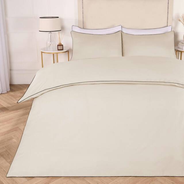 OHS Luxury Soft Microfibre Piped Edge Duvet Quilt Cover and Pillowcase Set White White/Grey Single