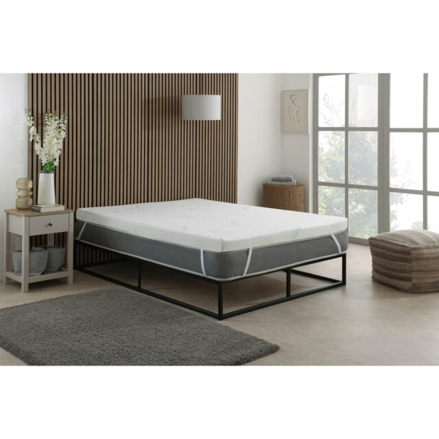 Advanced Cooling Memory Foam Mattress Topper - 5cm Thick