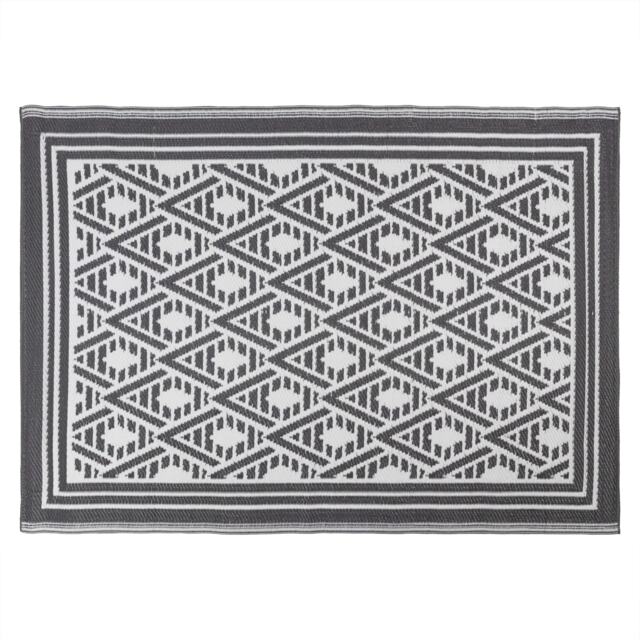 JVL Lightweight Reversible Outdoor Rug – Geometric Pattern, Plastic Woven, 150 x 210 cm