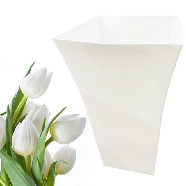 2 x White Tall Large Plastic Contemporary Garden Patio Milano Planter With a Shiny Gloss Finish White