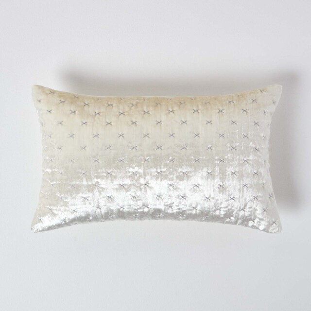 Homescapes Cream Crushed Velvet Rectangular Cushion Cover - 30 x 50 cm Cream Cream 1