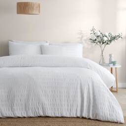 Serene Honley Seersucker Duvet Cover Set White