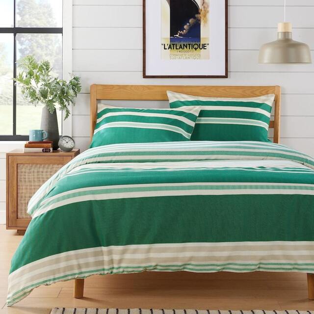 Miami Stripes Printed Duvet Set in Green - King Green Green King