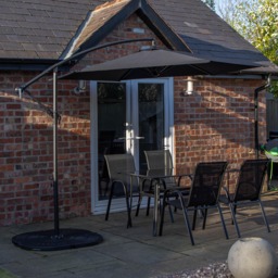 Outdoor 4 Person Rectangular Glass Top Garden Dining Table Chairs With Black Banana Parasol and Base