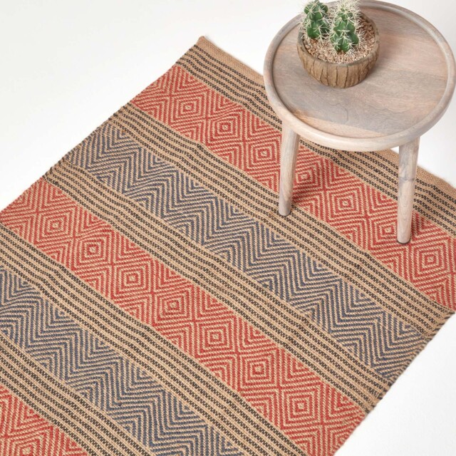 Homescapes Multicolour Geometric Patterned Jute Hall Runner - 66 x 200 cm Red 66 x 200 cm