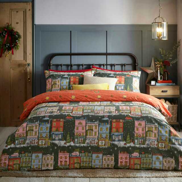 furn. Christmas Spirit Festive Double Duvet Cover Set