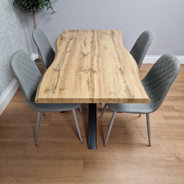Modern Dining Table with 4 Grey Gem pattern Faux Leather Chairs