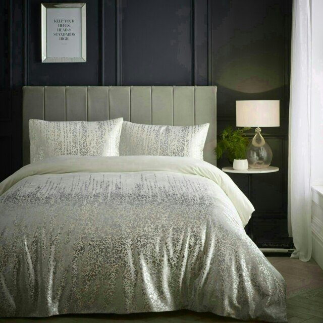 Portfolio Home Marseilles Printed Velvet Metallic Duvet Cover Set With Pillow Cases Cream Single