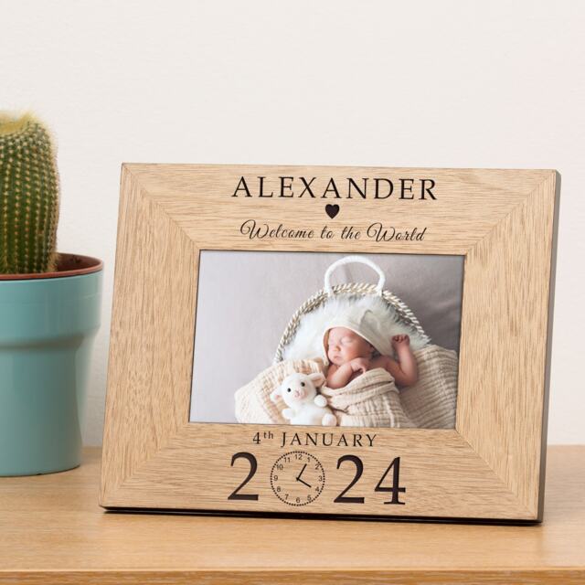 Personalised New Baby Welcome to the World Wood Picture Frame 7x5