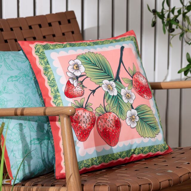 Furn Anemone Strawberries Printed Outdoor Cushion