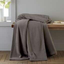 Catherine Lansfield Extra Large Raschel Velvet Touch Blanket Throw
