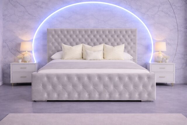 The Luxury Duke 5FT Kingsize Bed Frame in Silver Plush
