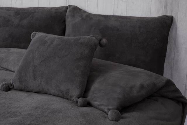 Pom Pom Fleece Cushion Cover with Cusion Pads (43x43 cm) Grey 43 x 43 cm 1