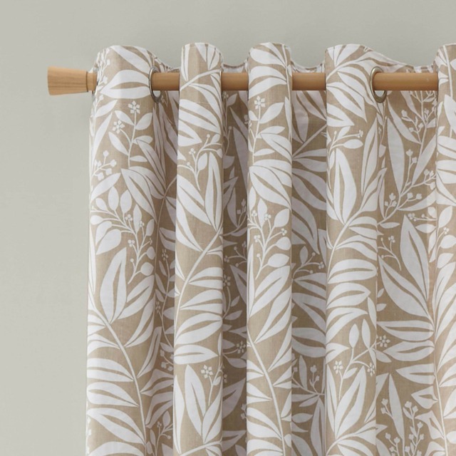 Catherine Lansfield Sorrel Leaf 66x90 Inch Fully Reversible Eyelet Curtains Natural
