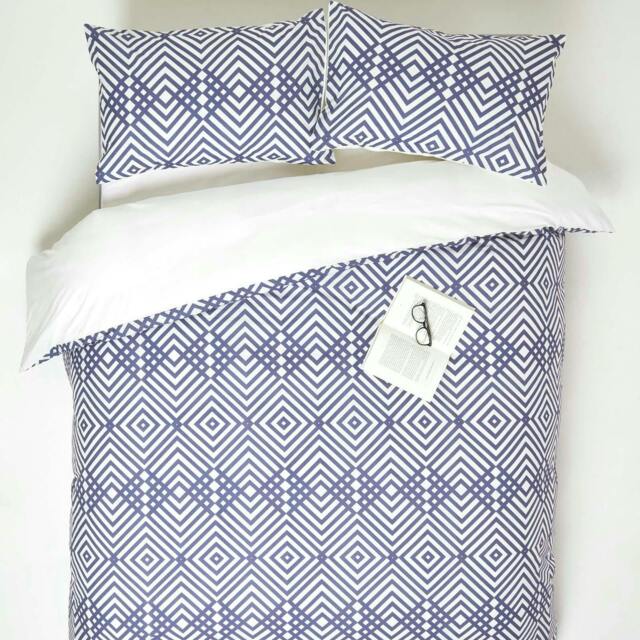 Homescapes Geometric Digitally Printed Cotton Duvet Cover Set - Double Blue Double