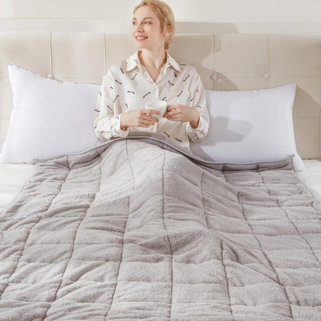 Teddy Fleece Weighted Blanket Quilted Sherpa Throw Deep Sleep Therapy Relax - 150 x 200cm - 8kg
