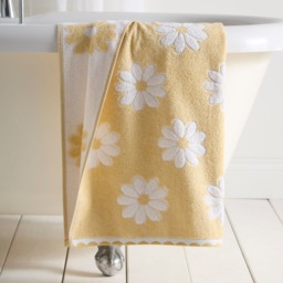 D & D Daisy Floral Bath Sheet Ochre