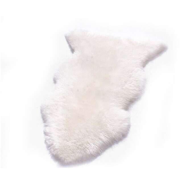 Living and Home Irregular Shaped Soft Shaggy Area Rug, White, 120cm L x 75cm W White
