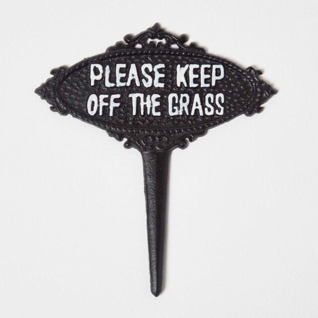 Homescapes Black Metal Please Keep Off The Grass Garden Sign with Metal Spike