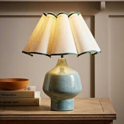 ValueLights Jamie Green Ceramic Table Lamp with Green Scallop Tapered Shade Green
