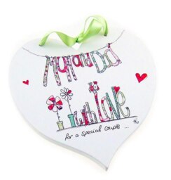 Tracey Russell 15cm x 15cm Mum & Dad White Wooden Heart Plaque In a Gift Box