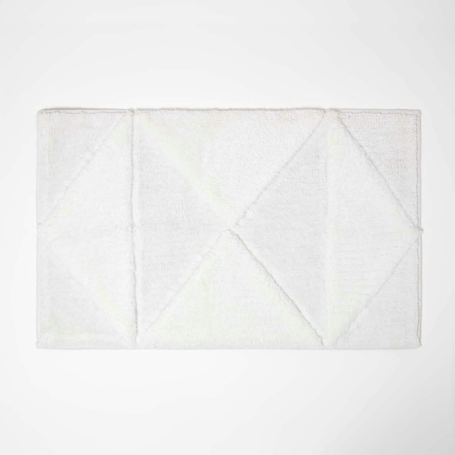 Homescapes Cotton White Bath Mat Tufted Geometric Design - 50 x 80 cm White