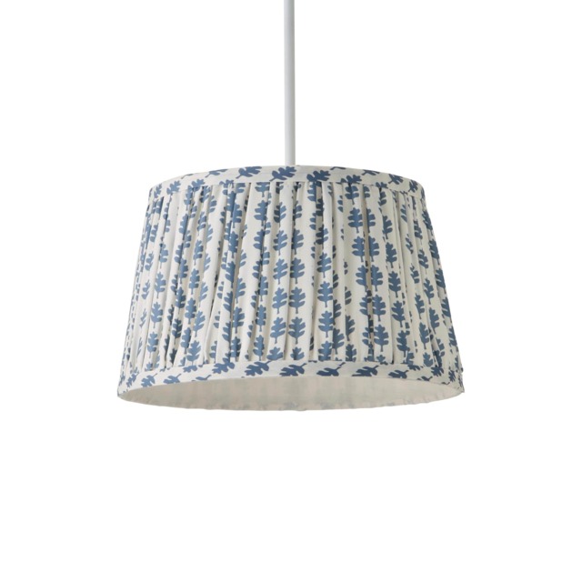 ValueLights Grange Small Blue Floral Pleated Shade