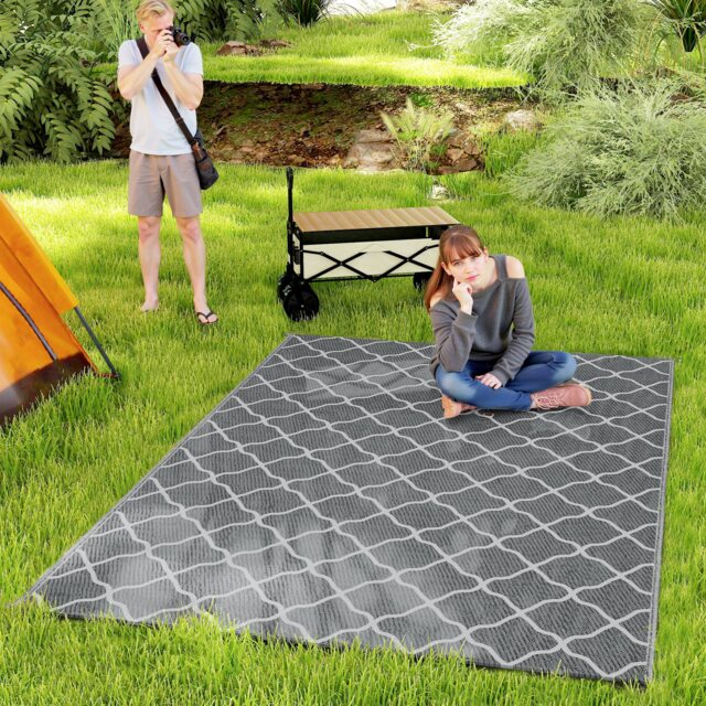 Outsunny Reversible Waterproof Outdoor Rug W/ Carry Bag, 182 x 274 cm, Grey Grey Grey and White