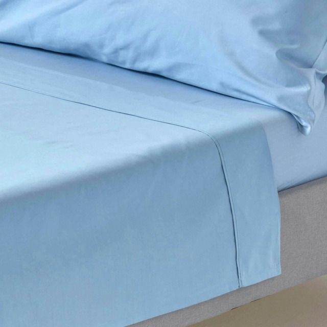 Homescapes Blue Egyptian Cotton Flat Sheet 200 TC, King Blue King