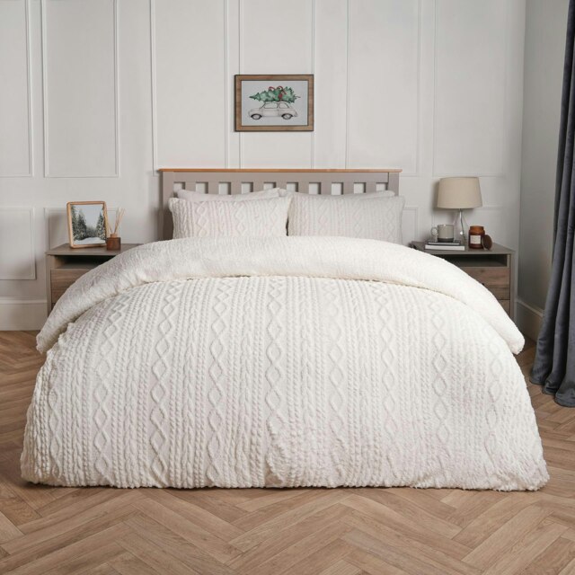OHS Chunky Cable Knit Soft Sherpa Duvet Cover and Pillowcase Set, Single - Cream