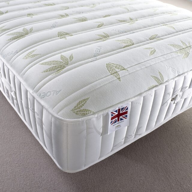 Aloe Vera Pocket Spring Mattress with Memory Foam - Medium Firm White White Super King
