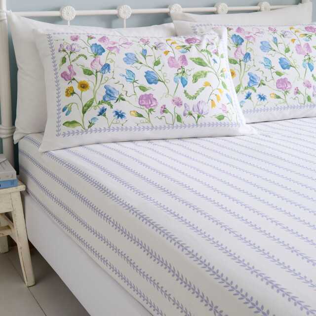 D & D Sweetpea Floral Fitted Bed Sheet Lilac