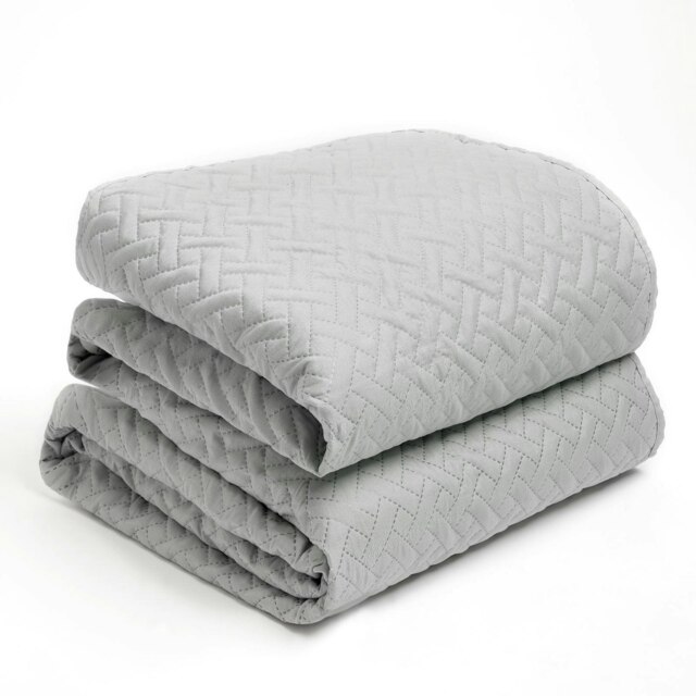 OHS Geo Pinsonic Quilted Blanket Bedspread, 200x240cm - Silver