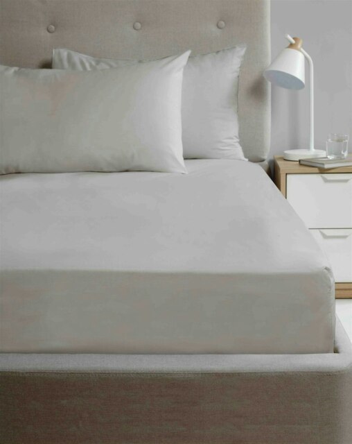 180 TC Percale Microfibre Fitted Sheet - Silver - Single