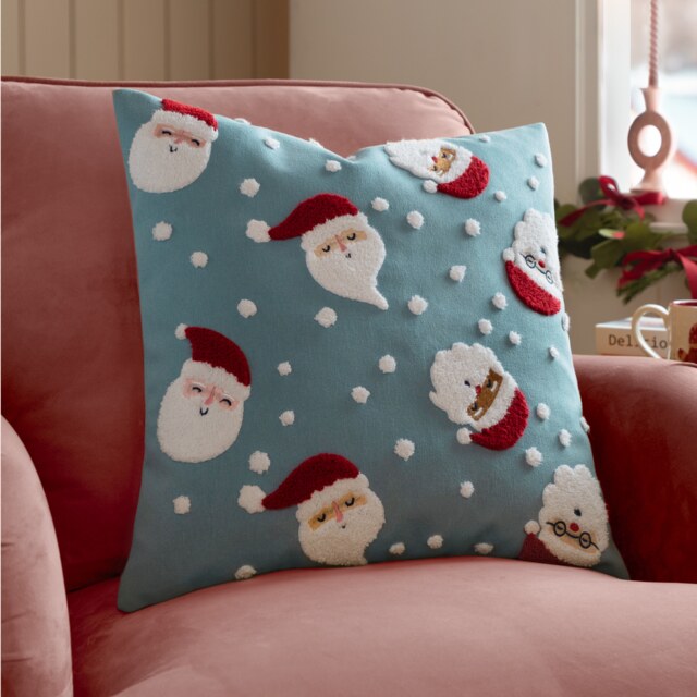 Furn Santas Tufted Cushion Multi Multicolour