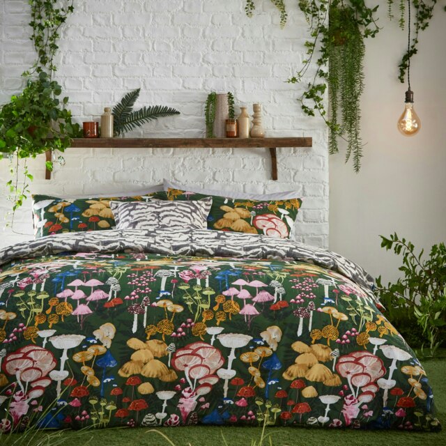 furn. Amanita Abstract Mushroom King Duvet Cover Set