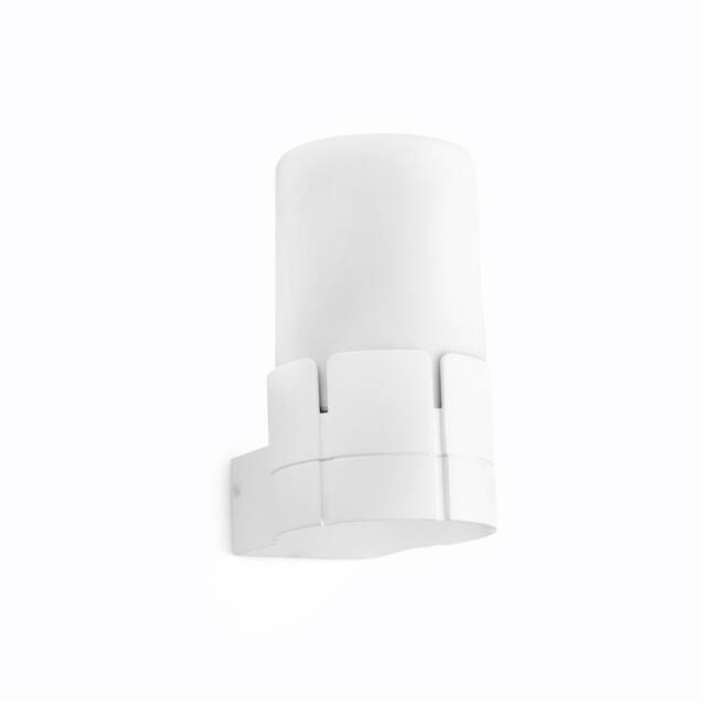 Tram LED Outdoor Wall Light White IP44, E27