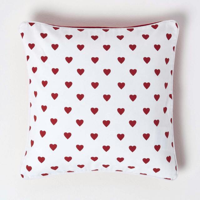 Homescapes Cotton Red Hearts Cushion Cover - 45 x 45 cm Red Red 45 x 45 cm