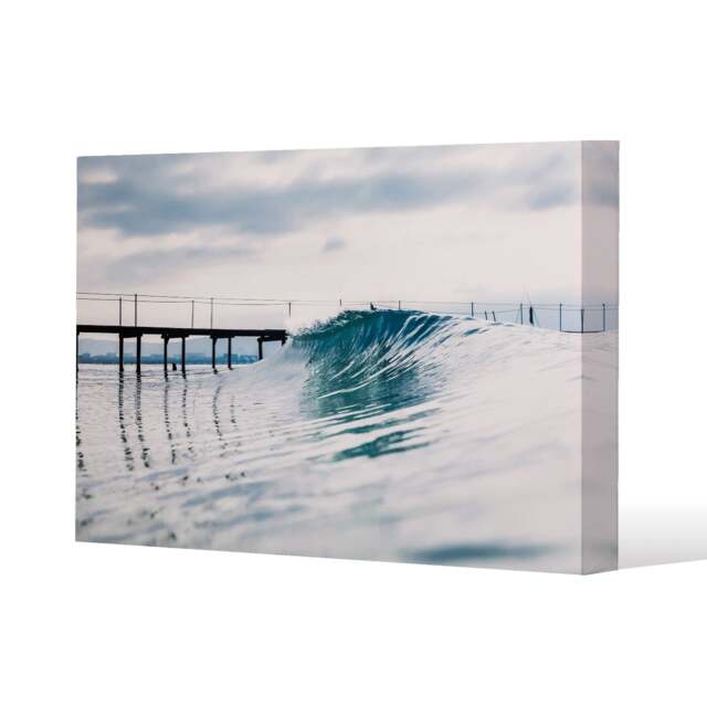 Ocean ideal wave in ocean. Breaking blue waves (Canvas Print) / 101 x 77 x 4cm Multi